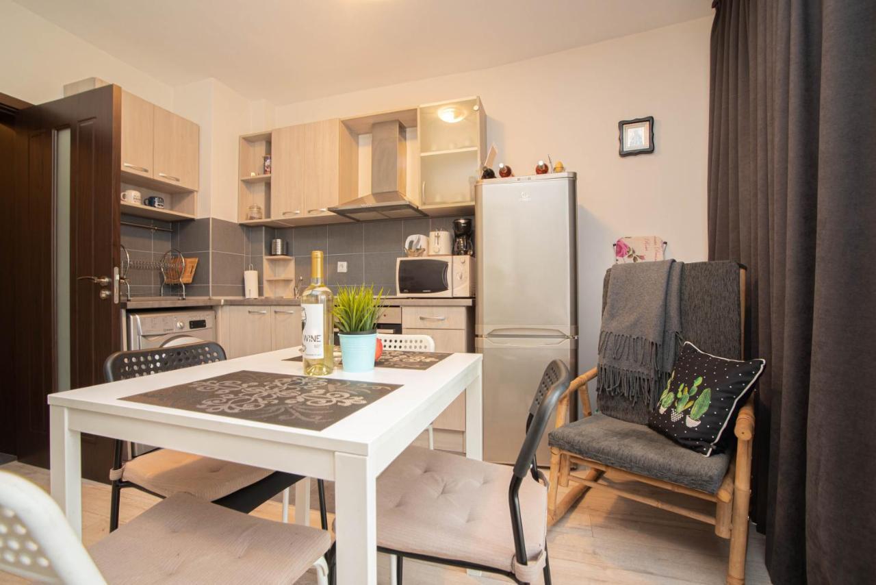 Vera By Rv Apartments Varna Exterior foto