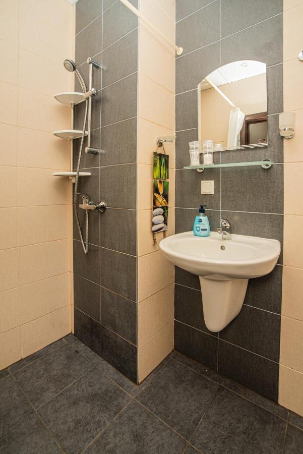 Vera By Rv Apartments Varna Exterior foto